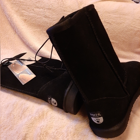 💲sz 11 Pawz Suede Boot Black by Bearpaw - Picture 4 of 5